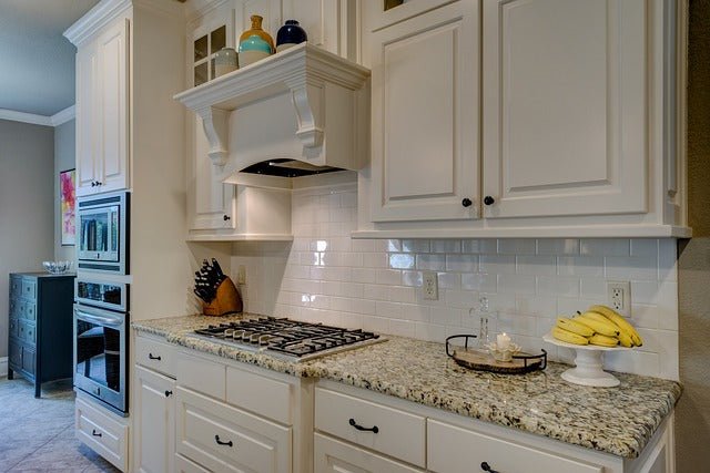 Choosing Between a Wall Oven and a Range