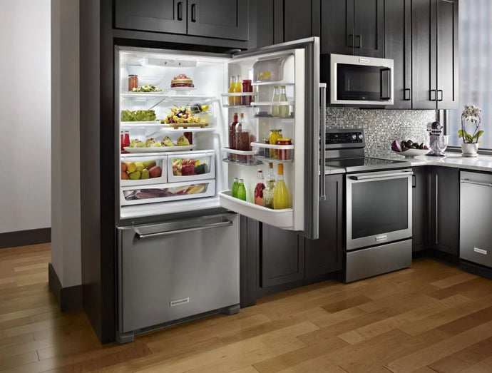 The Pros and Cons of Top-Freezer vs. Bottom-Freezer Refrigerators