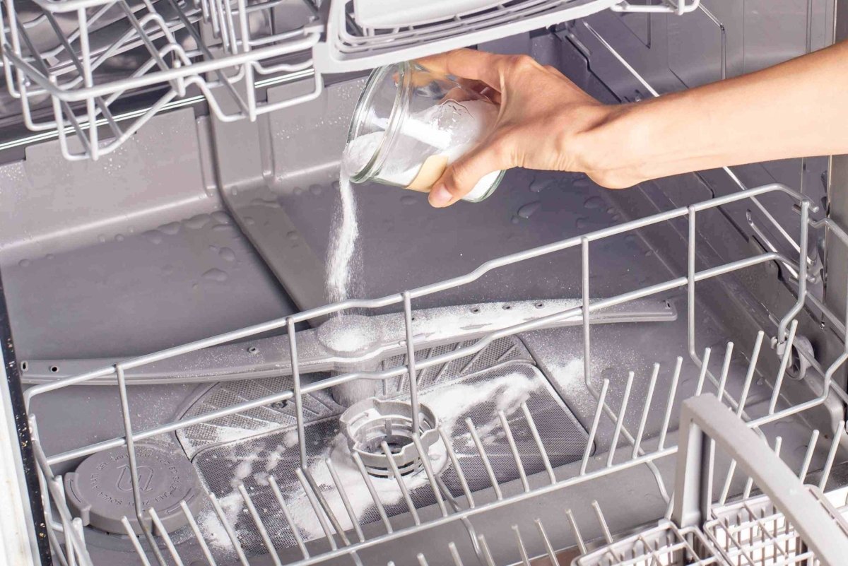 Dealing with Hard Water: Tips for Your Washing Machine and Dishwasher - BonPrix Électroménagers