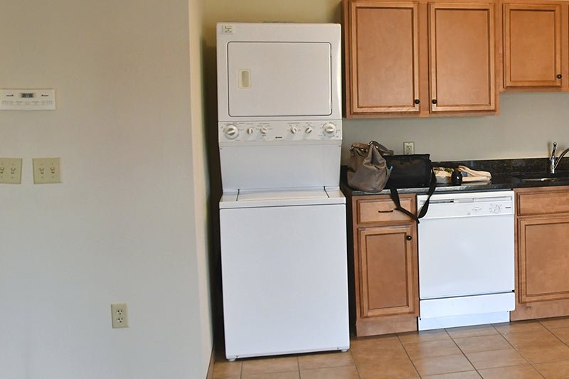Stacked washer dryer: the pros and cons - BonPrix Électroménagers