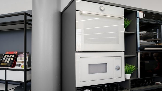 The Pros and Cons of Different Types of Ovens: Gas, Electric, and Convection - BonPrix Électroménagers