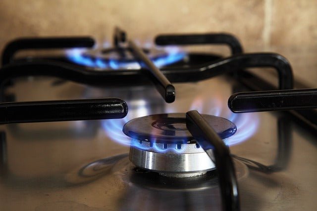 Understanding and Utilizing Your Oven's Broil Function - BonPrix Électroménagers