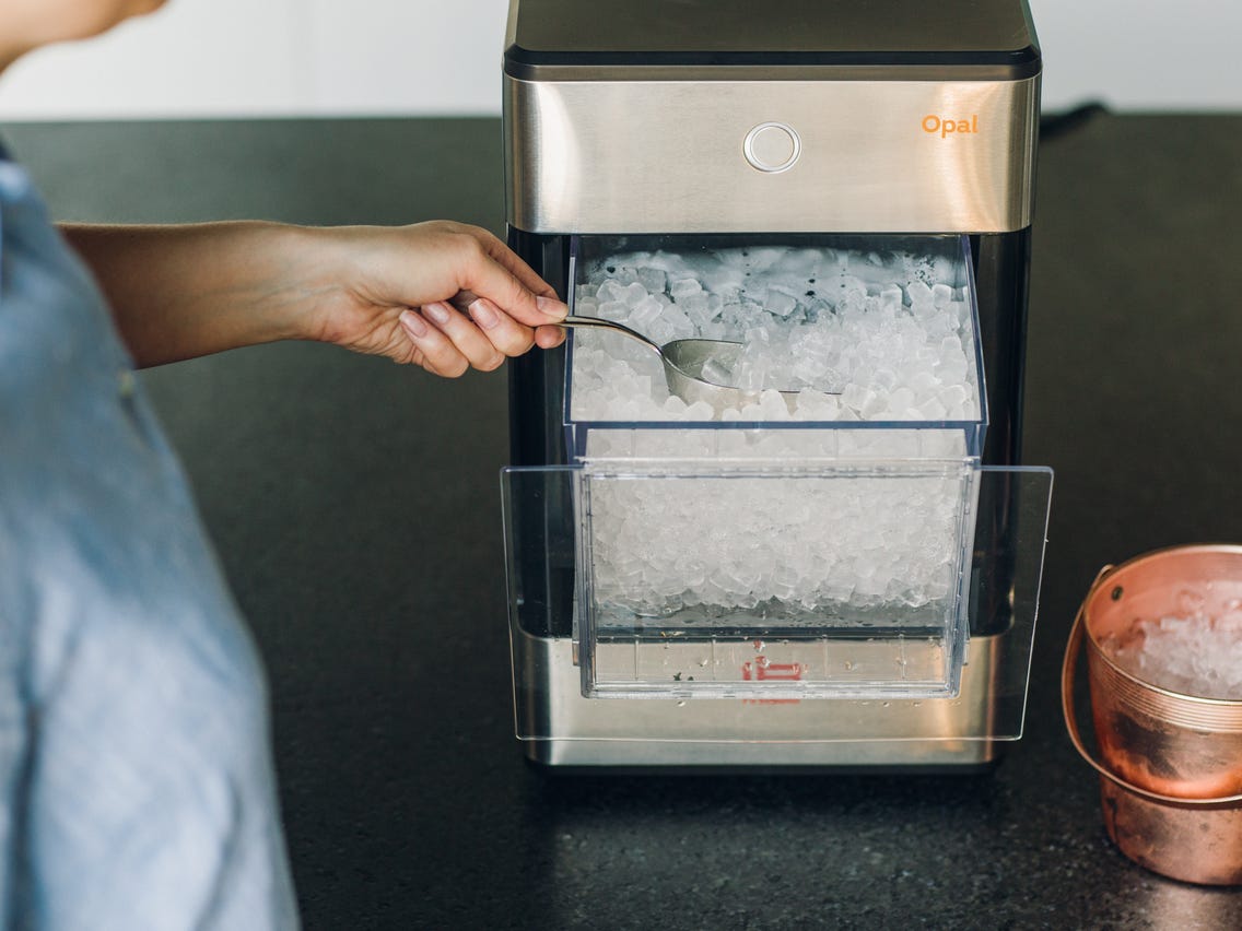 Why an Ice Maker Might Be Your Next Must-Have Appliance - BonPrix Électroménagers
