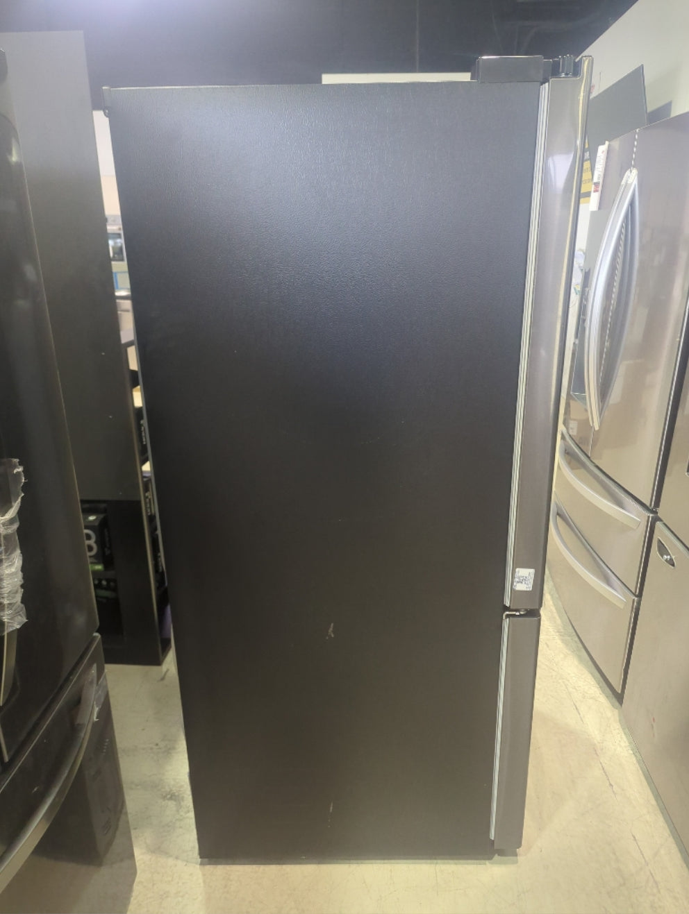 LRFNS2200D - REFRIGERATORS - LG - French 3-Door - Black Stainless - Open Box
