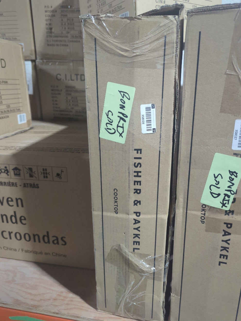 CI365DTTB1 - COOKTOPS - Fisher & Paykel - Induction - Black - Open Box