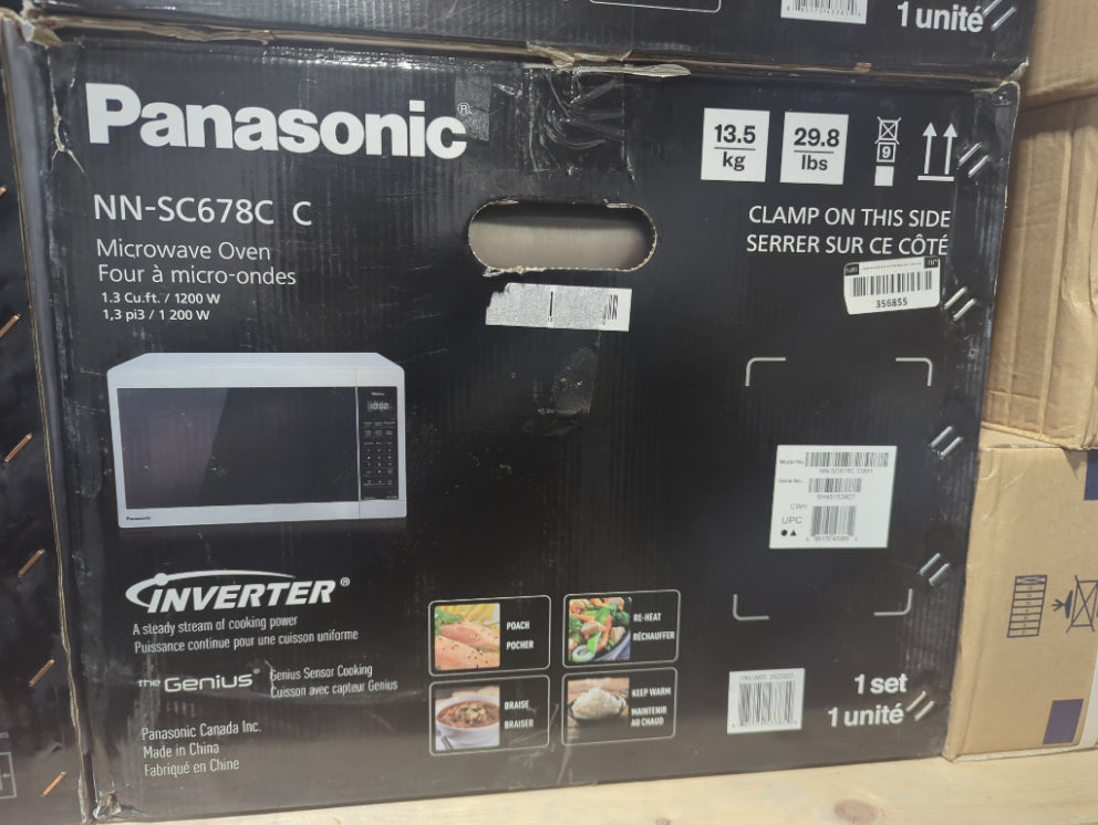 NNSC678CC - FOURS À MICRO-ONDES - Panasonic - Comptoir - Acier inoxydable - Boîte Ouverte