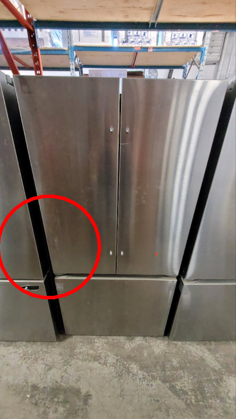 LF21G6201S - REFRIGERATORS - LG - French 3-Door - Stainless Steel - Open Box