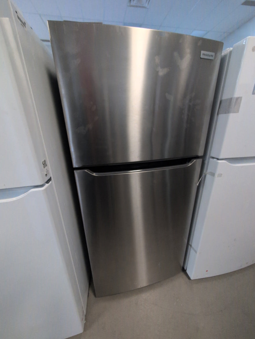 FFTR1835VS - REFRIGERATORS - Frigidaire - Top Freezer - Stainless Steel - Open Box