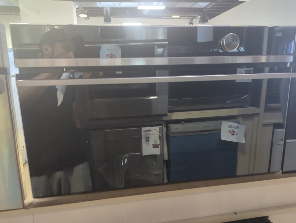 OM30NDTDX1 - WALL OVENS - Fisher & Paykel - Single Oven - Stainless Steel - Open Box