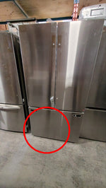 LRFLS3206S - REFRIGERATORS - LG - French 3-Door - Stainless Steel - Open Box - BonPrix Électroménagers
