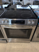 FCFE308CAS - CUISINIÈRES - Frigidaire - Électrique - Acier inoxydable - Boîte Ouverte