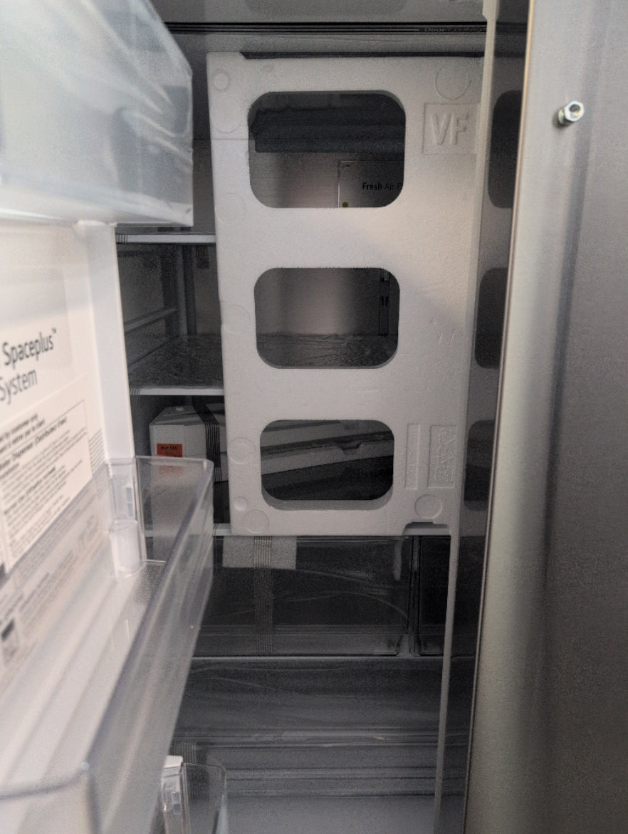LRFXS3106S - REFRIGERATORS - LG - French 3-Door - Stainless Steel - Open Box - BonPrix Électroménagers