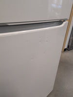 FFTR1835VW - REFRIGERATORS - Frigidaire - Top Freezer - White - Open Box - BonPrix Électroménagers