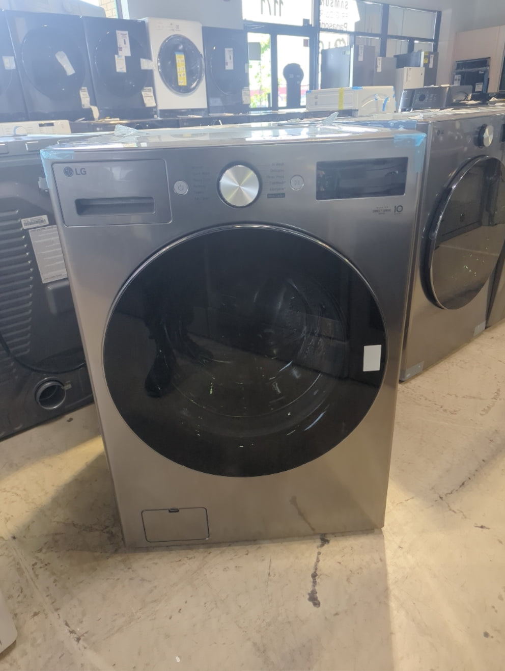 WM5800HVA - WASHERS - LG - Front Loading - Graphite Steel - Open Box