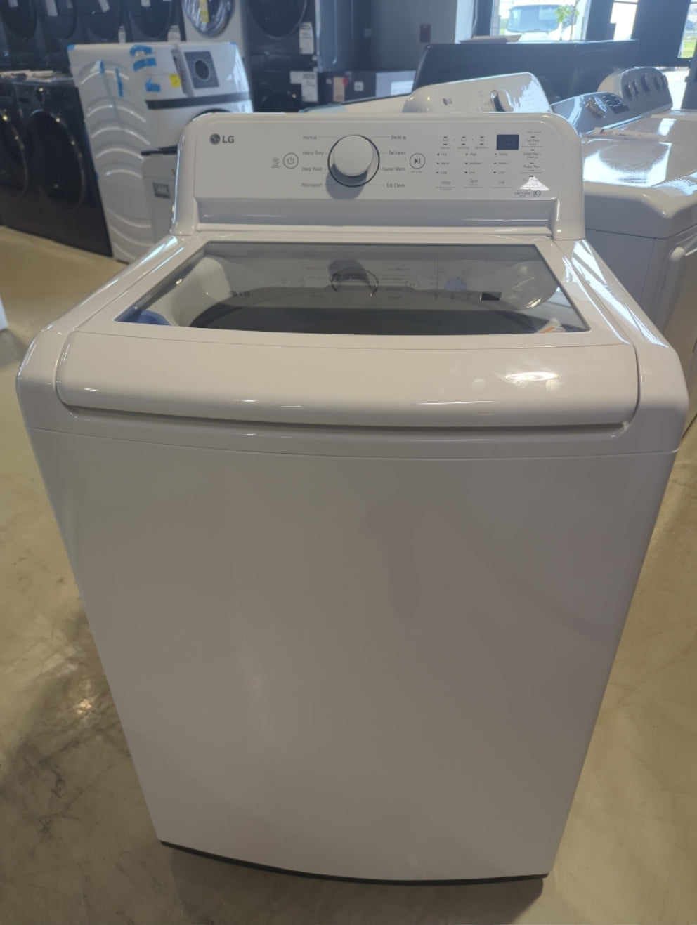 WT7010CW - WASHERS - LG - Top Loading - White - Open Box