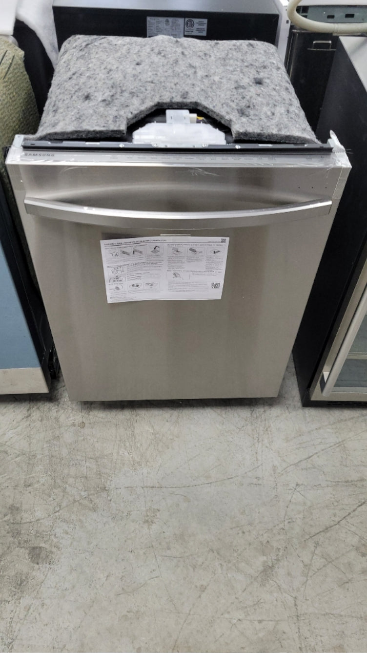DW80B6061US - DISHWASHERS - Samsung - Top Controls - Stainless Steel - Open Box - BonPrix Électroménagers