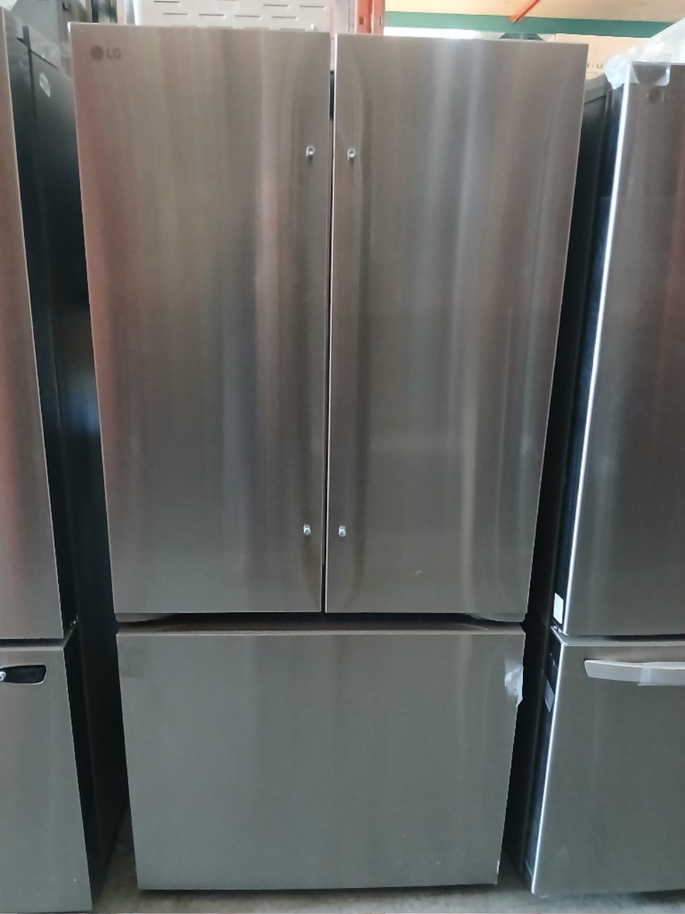 LF21G6201S - REFRIGERATORS - LG - French 3-Door - Stainless Steel - Open Box - BonPrix Électroménagers