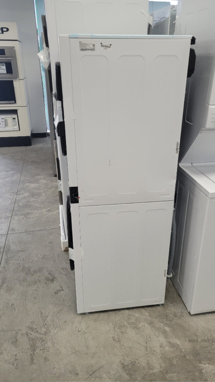 WKHC152HWA - LAUNDRY CENTERS - LG - Stacked Washer/Dryer - Electric - White - Open Box - BonPrix Électroménagers