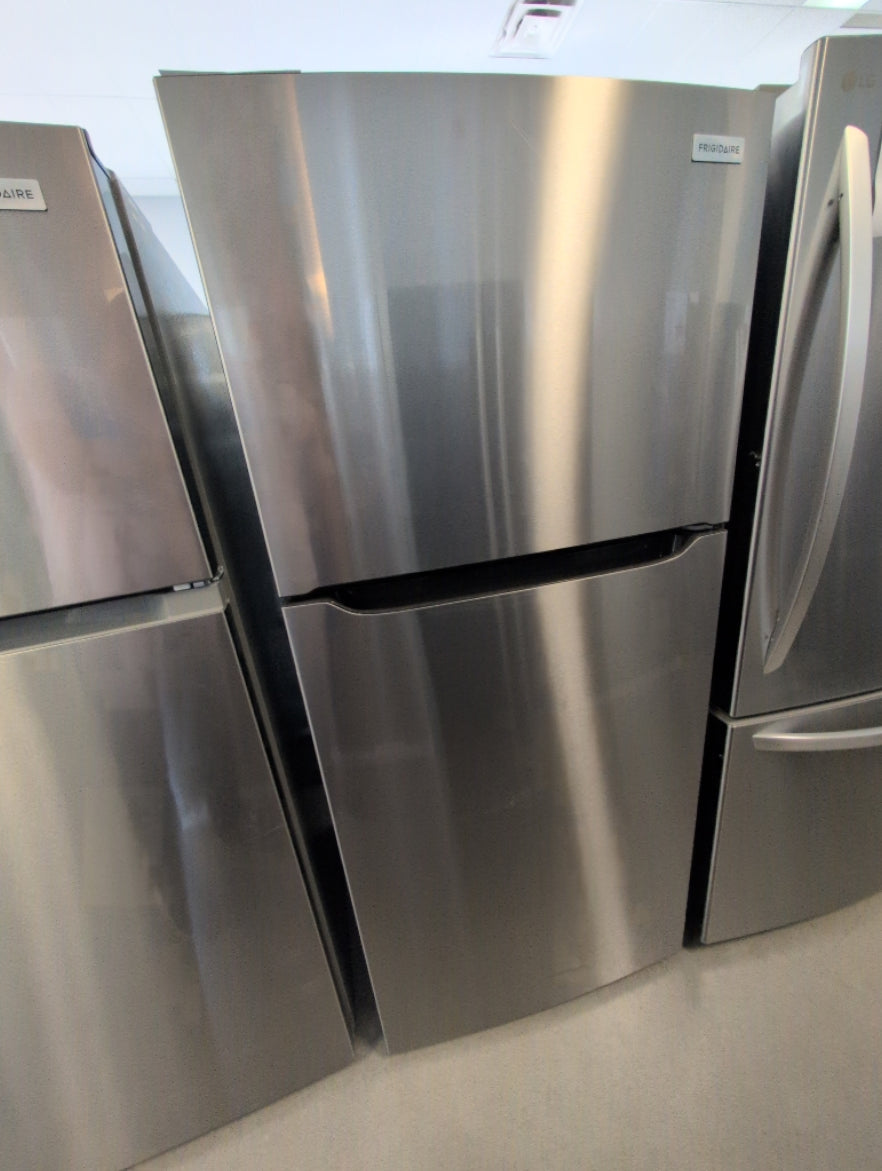 FRTE1835AS - REFRIGERATORS - Frigidaire - Top Freezer - Stainless Steel - Open Box