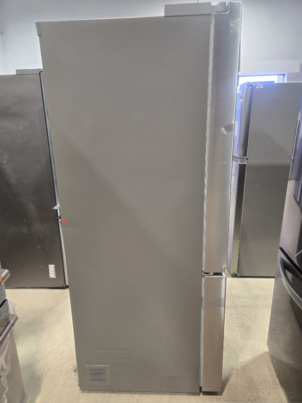 LRYXC2606S - RÉFRIGÉRATEURS - LG - Trois portes avec porte à deux battants - Acier inoxydable - Boîte Ouverte