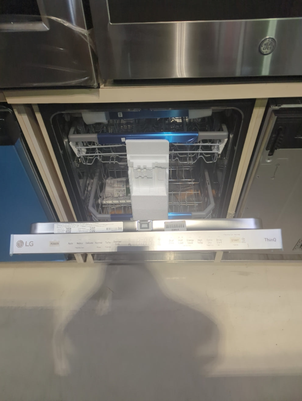 LDP6797SS - LAVE-VAISSELLES - LG - Commandes Dissimulées - Acier inoxydable - Boîte Ouverte