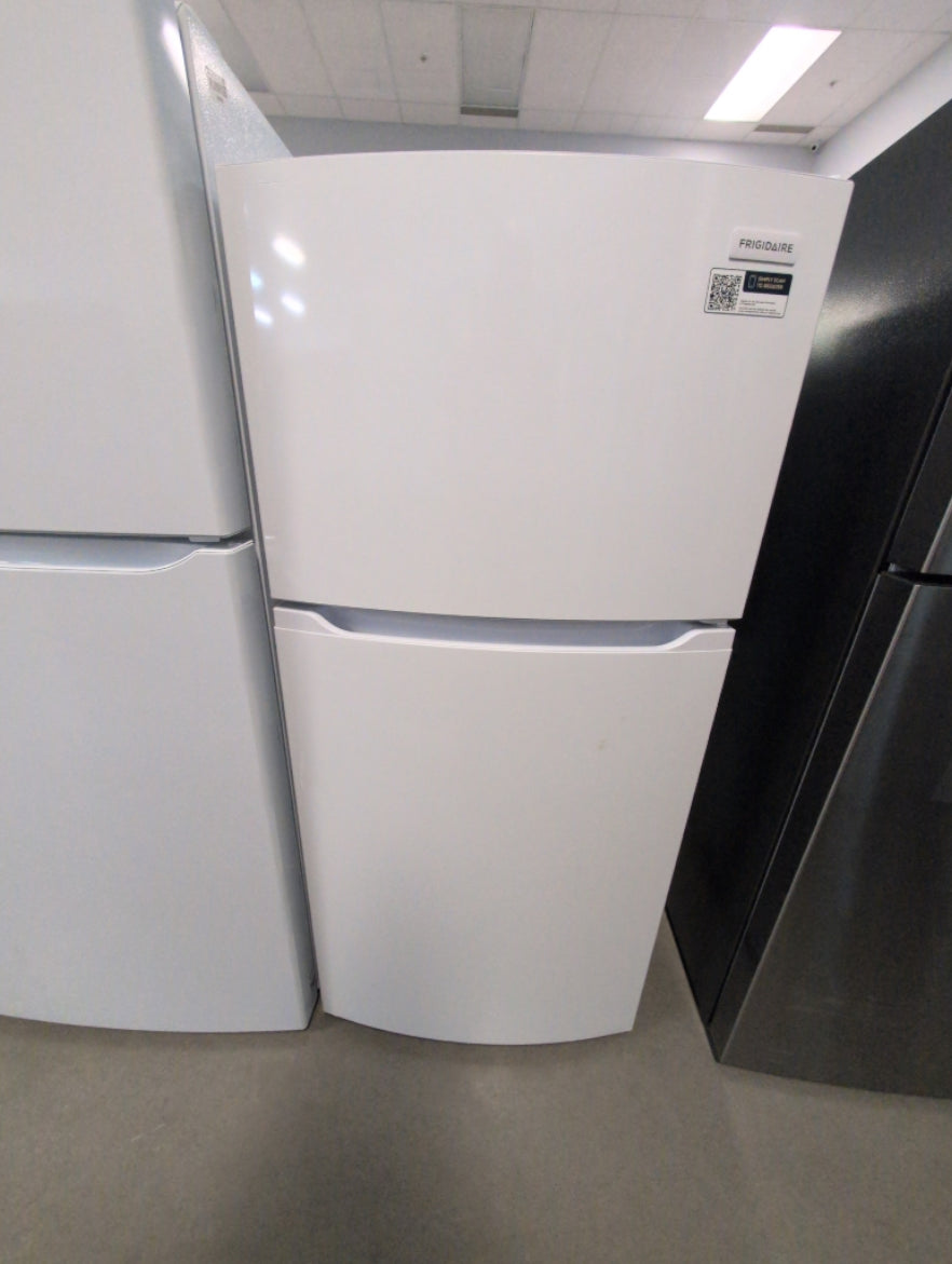 FFHT1425VW - REFRIGERATORS - Frigidaire - Top Freezer - White - Open Box