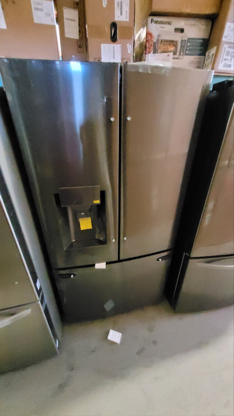 LRFS28XBD - REFRIGERATORS - LG - French 3-Door - Black Stainless - Open Box - BonPrix Électroménagers