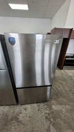 MRB23D5AST - REFRIGERATORS - Midea - Bottom Freezer - Stainless Steel - Open Box