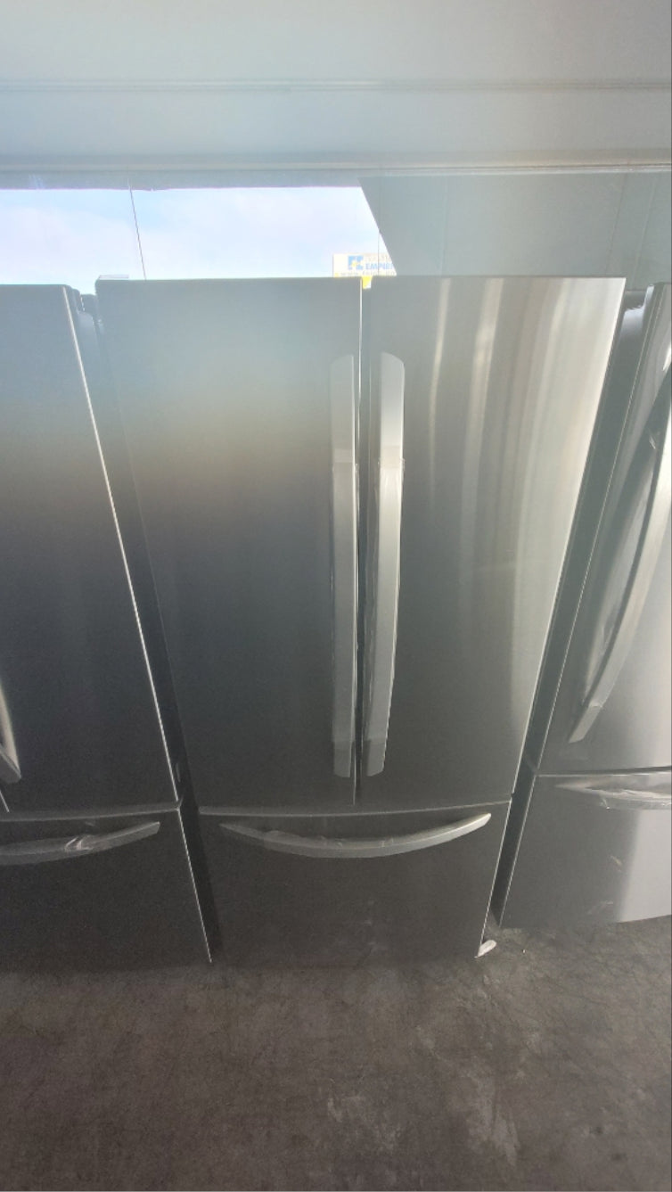 LRFNS2200S - RÉFRIGÉRATEURS - LG - Trois portes avec porte à deux battants - Acier inoxydable - Boîte Ouverte