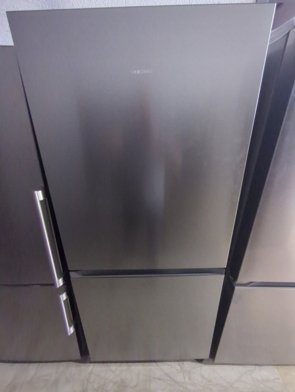 RB16DG6000SL - RÉFRIGÉRATEURS - Samsung - Congélateur inférieur - Acier inoxydable - Boîte Ouverte