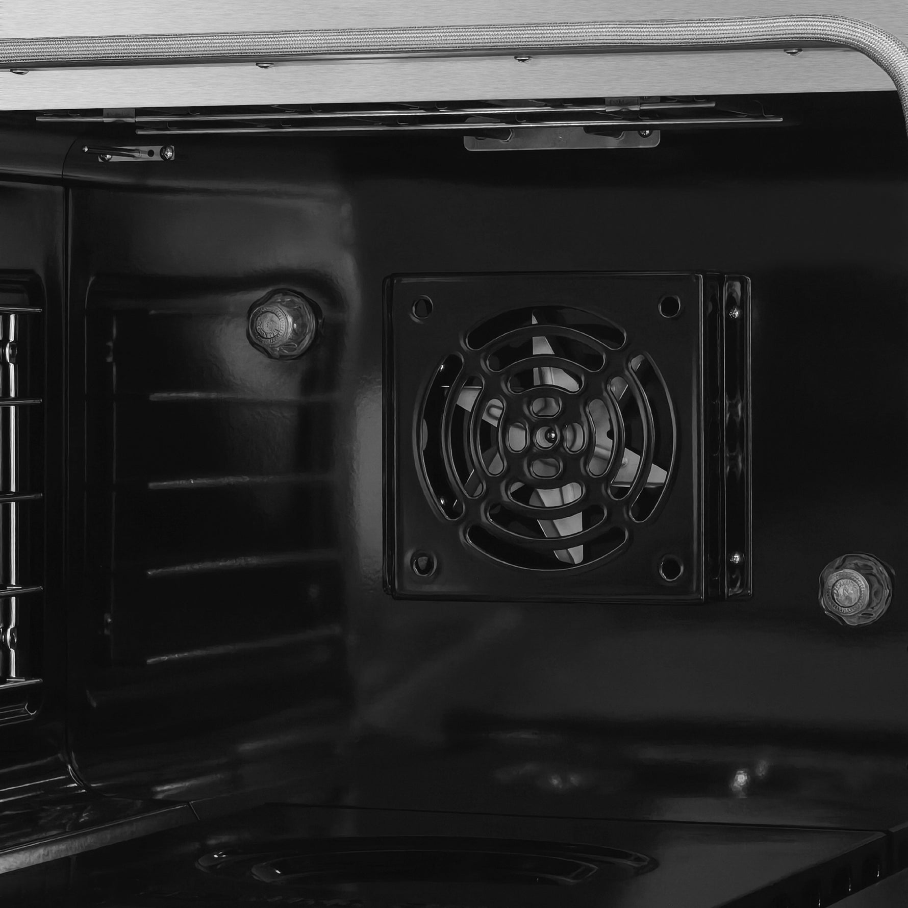 Valente 48" Dual Fuel Range in Black, 8 Sealed Burners, 94 000 BTU Cooktop Output, 6.7 Cu.Ft. Double Oven, Telescopic Racks - BonPrix Électroménagers
