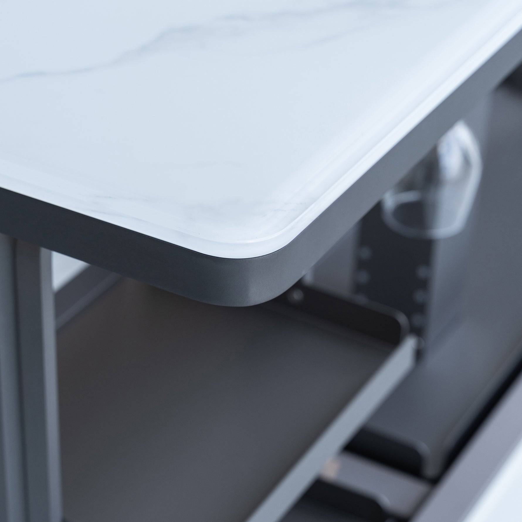 Elevato Smart Bar Table in White, 5.3 cu.ft fridge and freezer with Bluetooth control - BonPrix Électroménagers