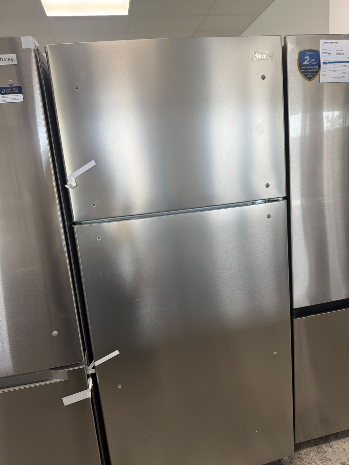MRT18B2ASL - REFRIGERATORS - Midea - Top Freezer - Stainless Steel - Open Box
