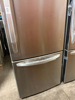 LRDNS2200S - REFRIGERATORS - LG - Bottom Freezer - Stainless Steel - Open Box