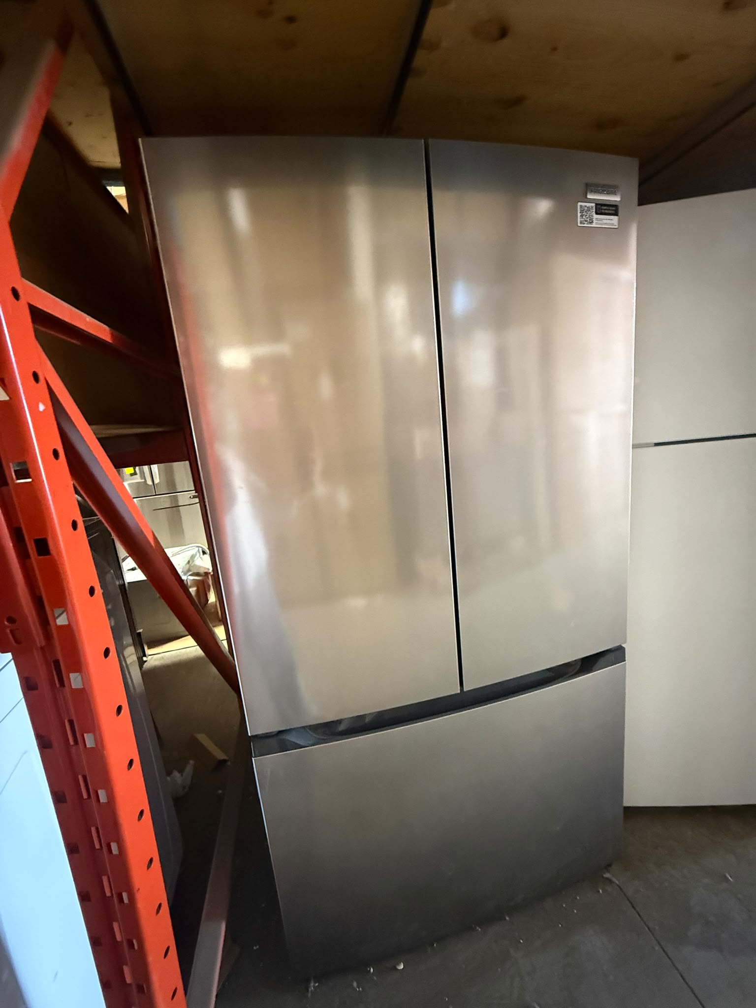 FRFG2011AV - RÉFRIGÉRATEURS - Frigidaire - Trois portes avec porte à deux battants - Acier inoxydable - Boîte Ouverte