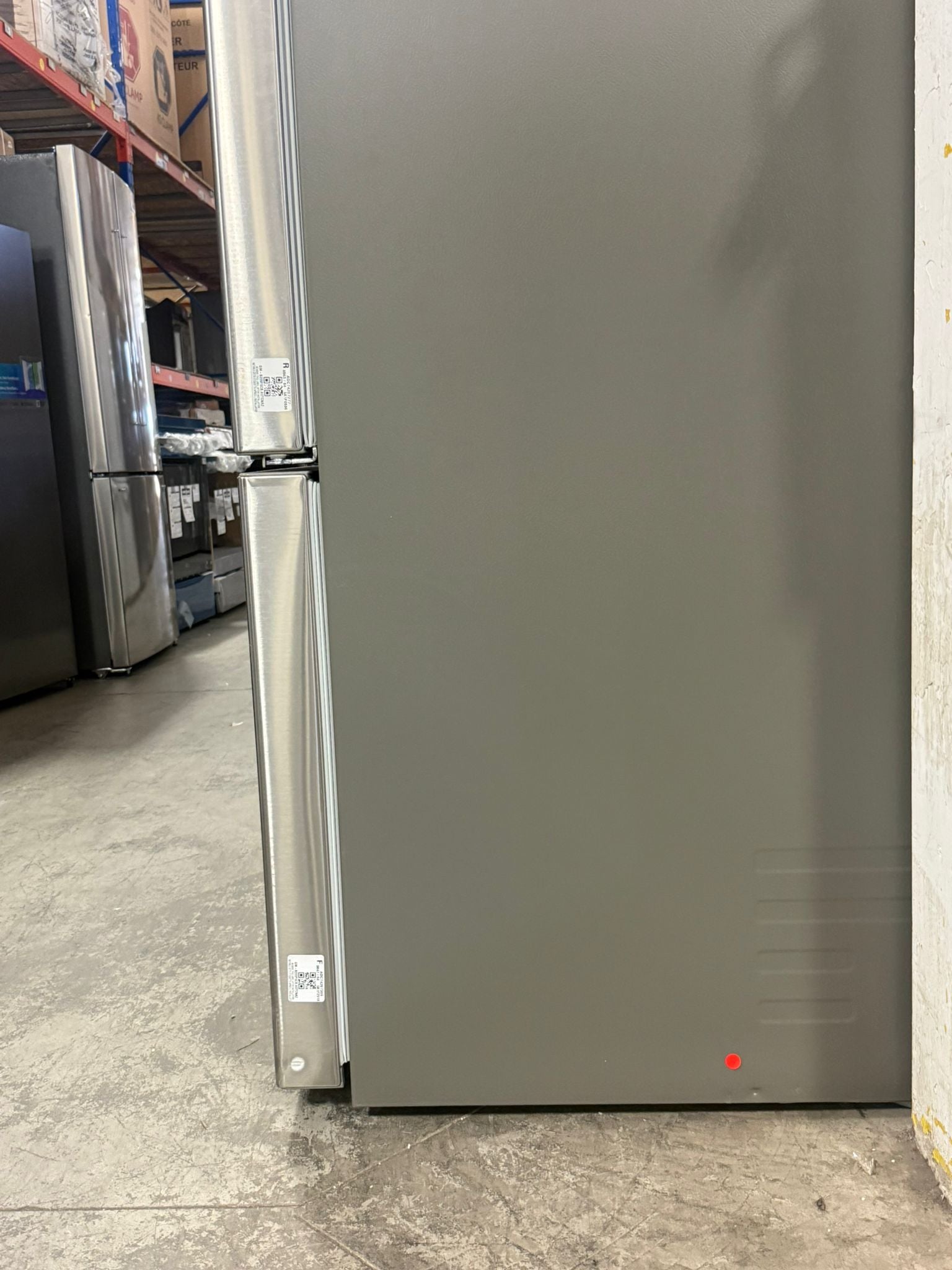 LRDNS2200S - REFRIGERATORS - LG - Bottom Freezer - Stainless Steel - Open Box