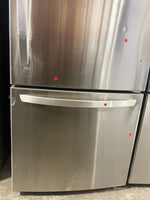LRDNS2200S - REFRIGERATORS - LG - Bottom Freezer - Stainless Steel - Open Box