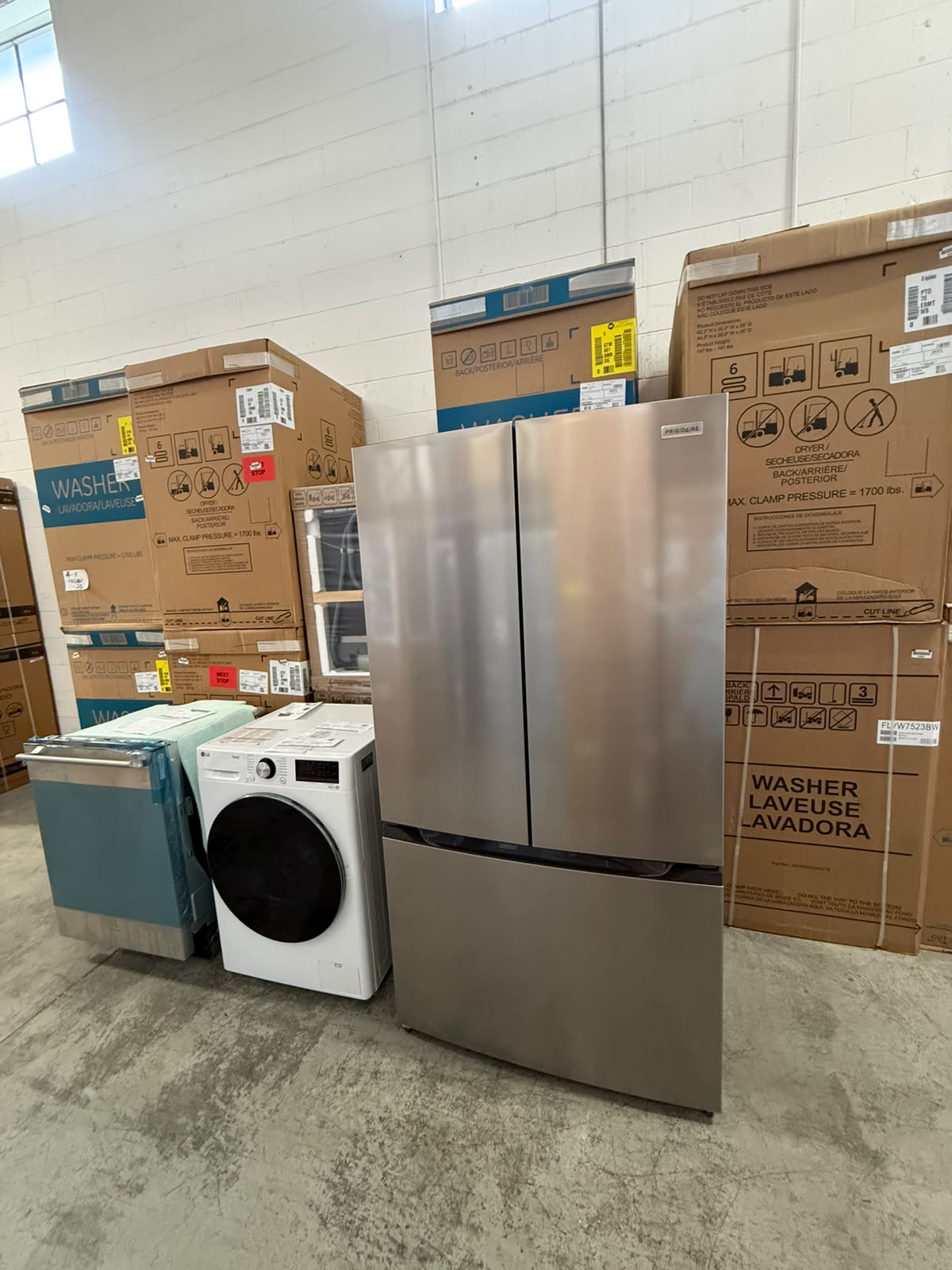 FRFG2011AV - REFRIGERATORS - Frigidaire - French 3-Door - Stainless Steel - Open Box