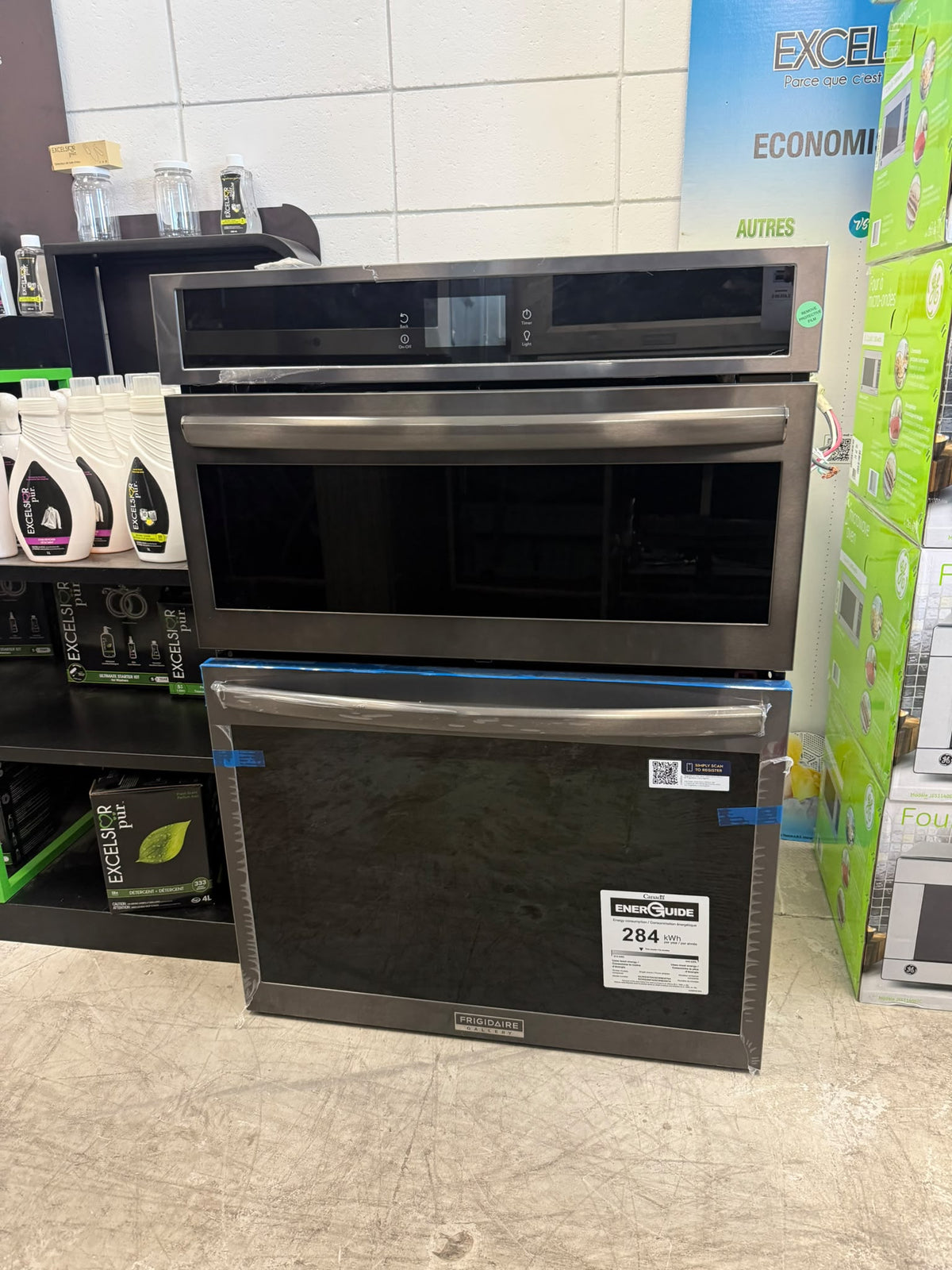 GCWM3067AD - WALL OVENS - Frigidaire Gallery - Combination Oven - Black Stainless - Open Box
