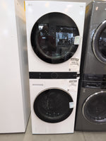 WKE100HWA - LAUNDRY CENTERS - LG - Stacked Washer/Dryer - Electric - White - Open Box