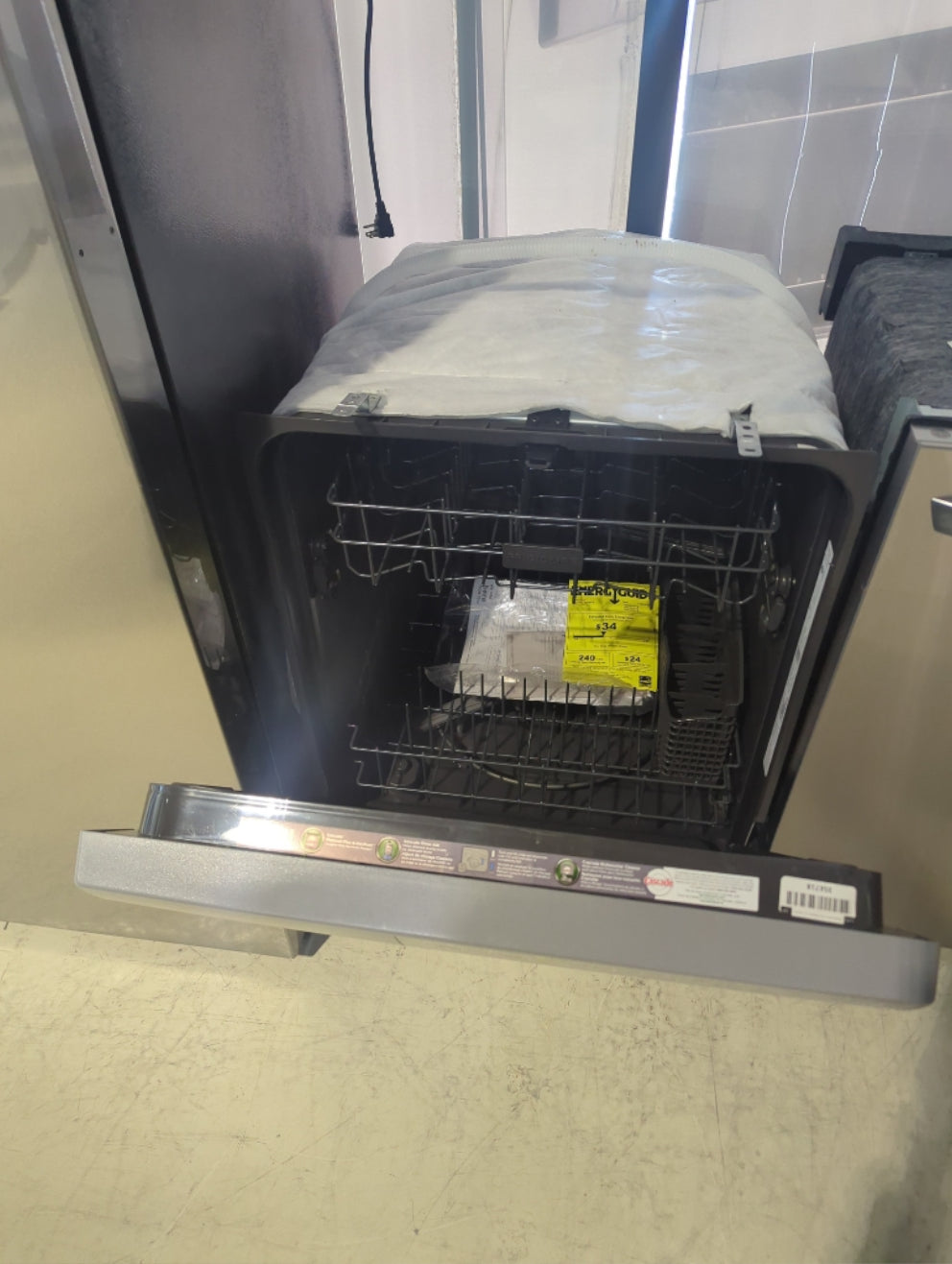 FDPC4314AS - DISHWASHERS - Frigidaire - Front Controls Single Drawer - Stainless Steel - Open Box - BonPrix Électroménagers