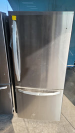 LRDNS2200S - REFRIGERATORS - LG - Bottom Freezer - Stainless Steel - Open Box