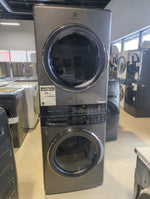 ELTE760CAT - LAUNDRY CENTERS - Electrolux - Stacked Washer/Dryer - Electric - Titanium - Open Box - BonPrix Électroménagers