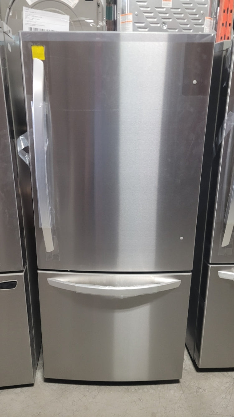 LRDNS2200S - REFRIGERATORS - LG - Bottom Freezer - Stainless Steel - Open Box