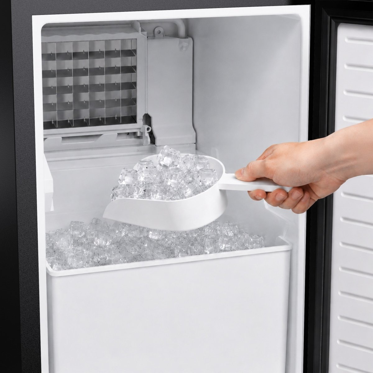 Cristallo 15 Inch Freestanding/Undercounter Ice maker, 79.4 lbs Cubed Ice daily, 12 kg / 26.5 lbs ice bin, Black - BonPrix Électroménagers