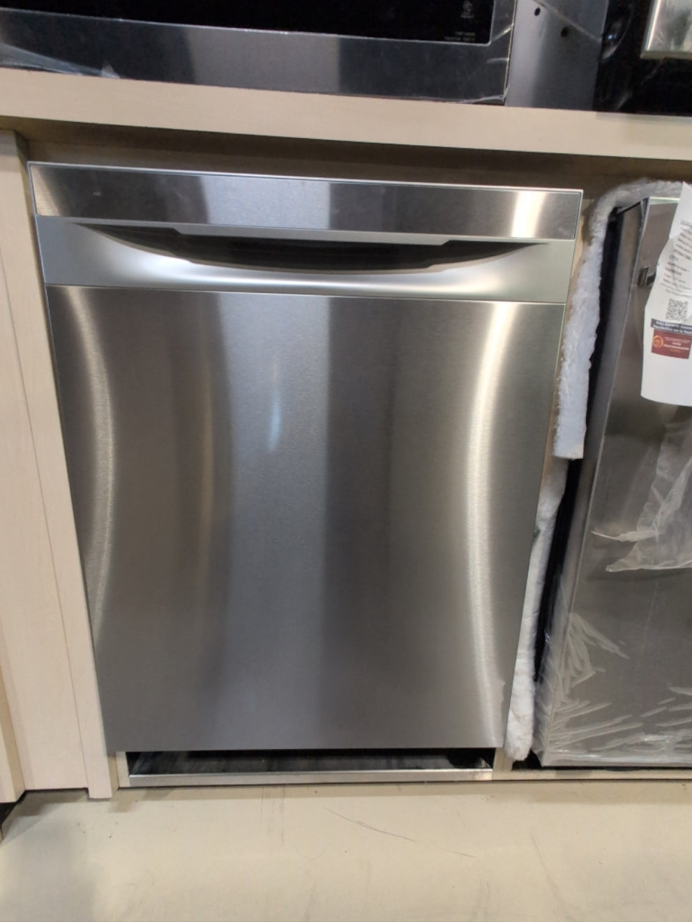 FDHP4336AS - DISHWASHERS - Frigidaire - Top Controls - Stainless Steel - Open Box