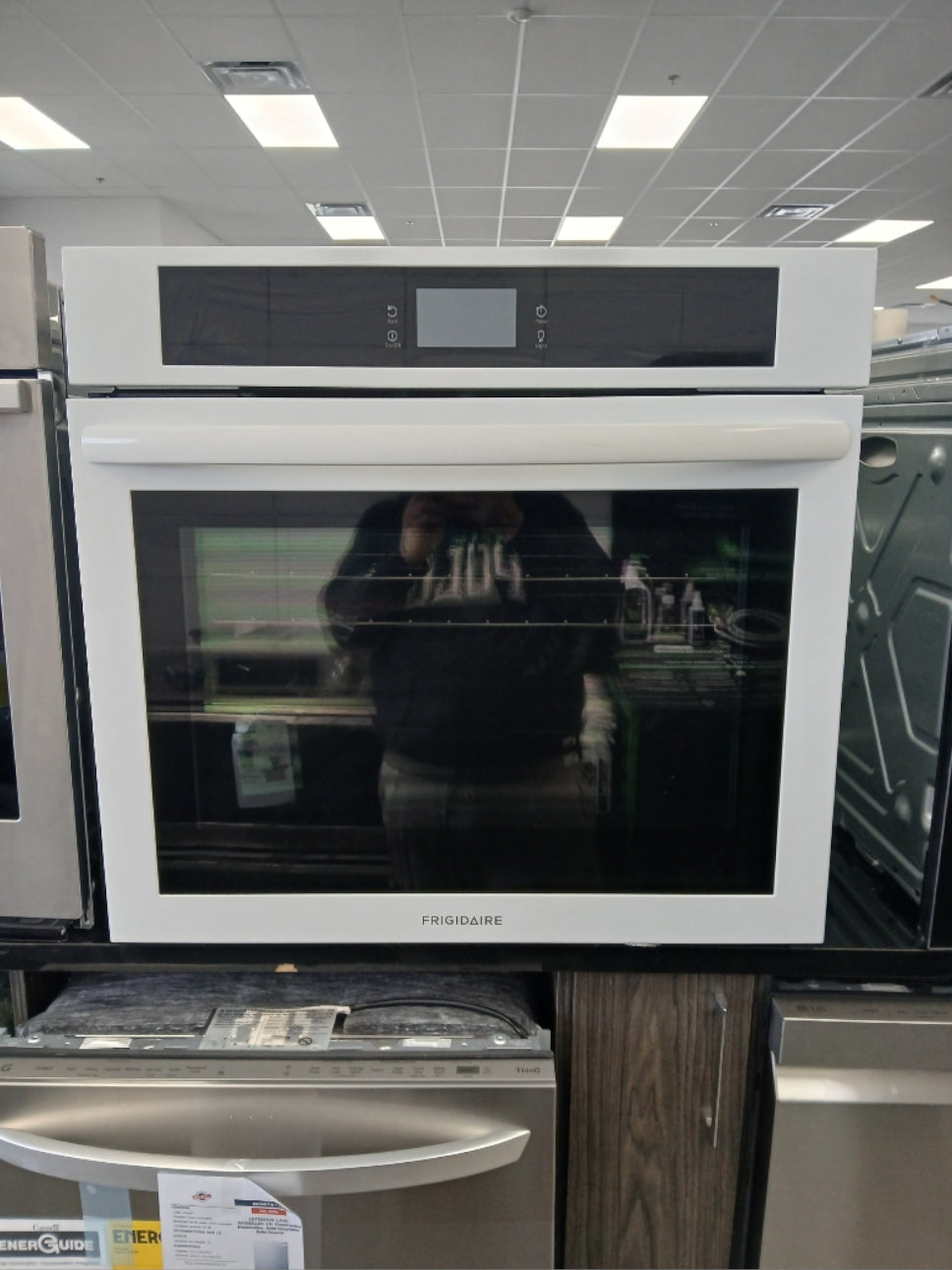 FCWS3027AW - WALL OVENS - Frigidaire - Single Oven - White - Open Box - BonPrix Électroménagers