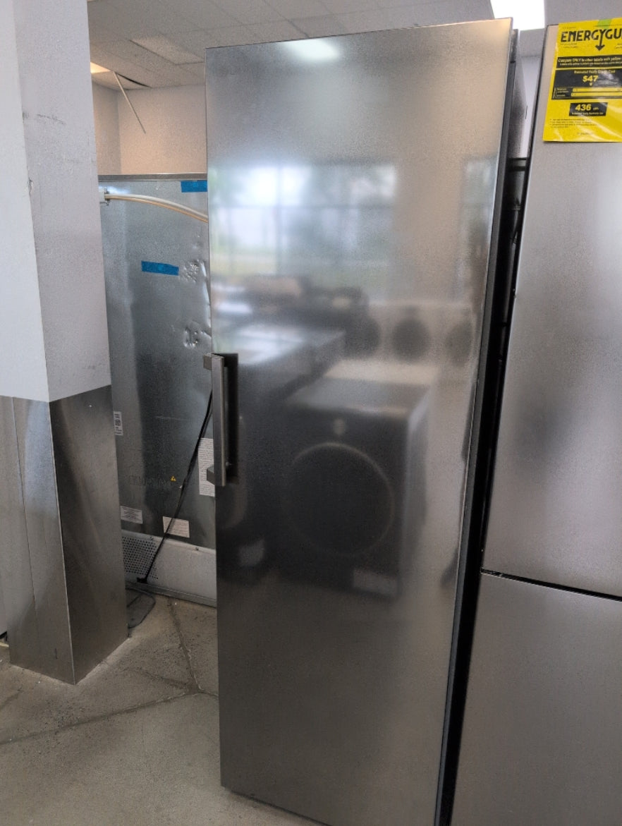 LRONC1404V - REFRIGERATORS - LG - All Refrigerator - Stainless Steel - Open Box