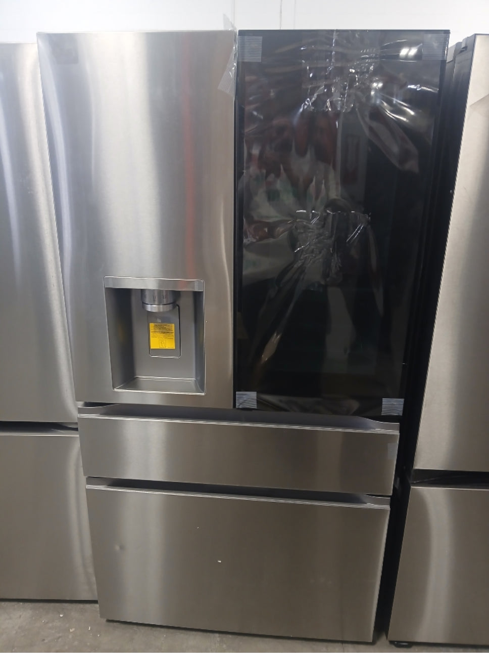 LF29S8365S - REFRIGERATORS - LG - French 4-Door - Stainless Steel - Open Box - BonPrix Électroménagers