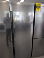 LRONC1404V - REFRIGERATORS - LG - All Refrigerator - Stainless Steel - Open Box